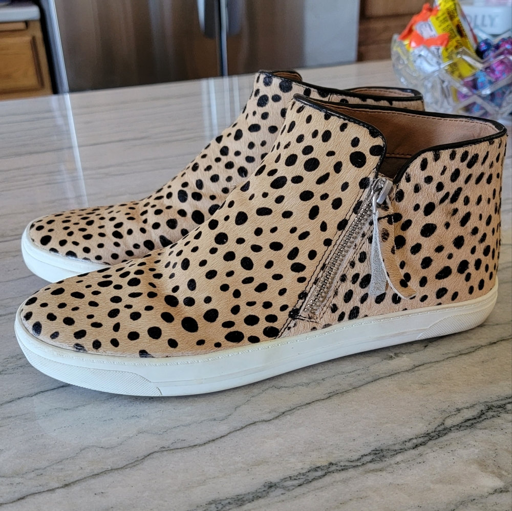 Printed Booties - Picture 3 of 5